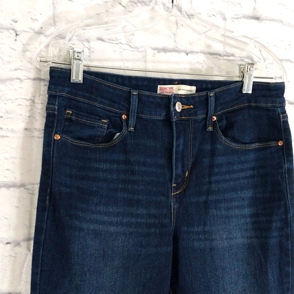 Levi's Jeans Signature Mid Rise Boot Cut Sz 8M - Picture 2 of 7